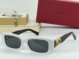 Picture of Valentino Sunglasses _SKUfw57426897fw